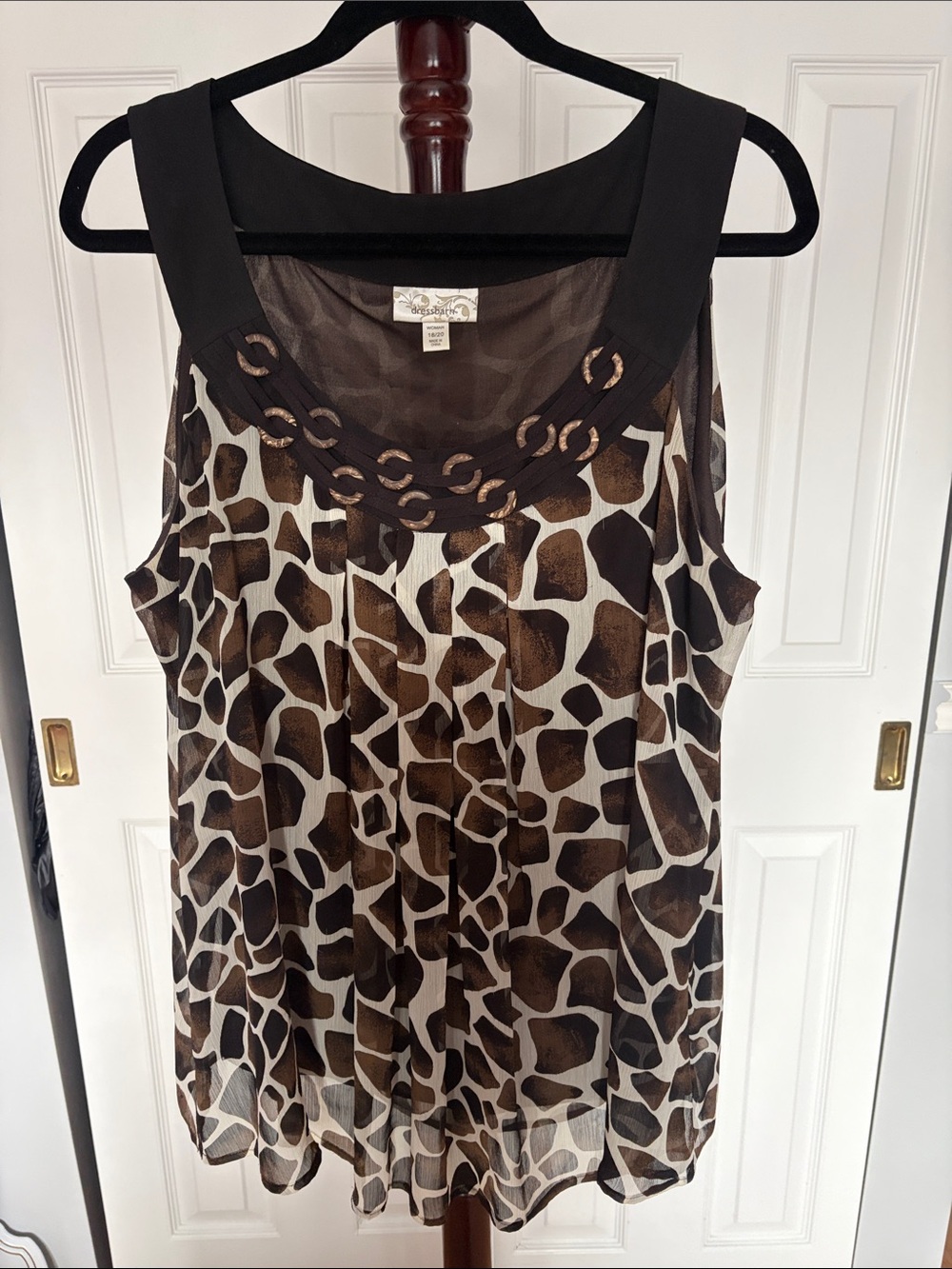 Dressbarn Giraffe Print Tank with Decorative Scoop